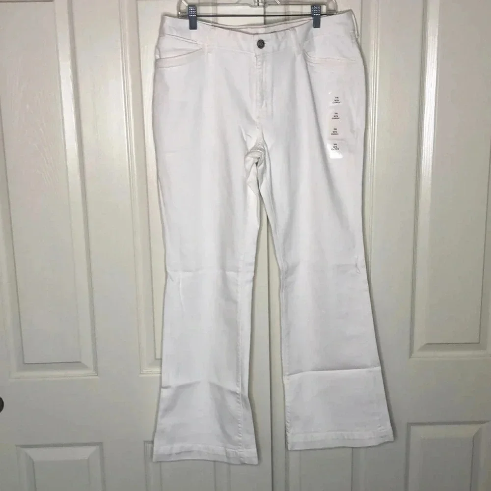EDDIE BAUER Curvy Denim Trousers - Picture 4 of 11